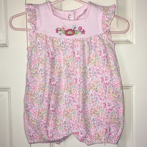 Baby girl flower romper with arm ruffles